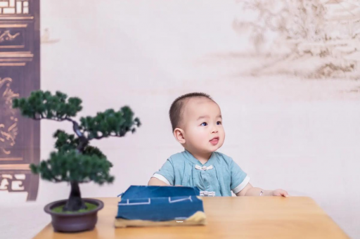 抚州三个月宝宝抬头不稳 抚州三个月宝宝抬头不稳